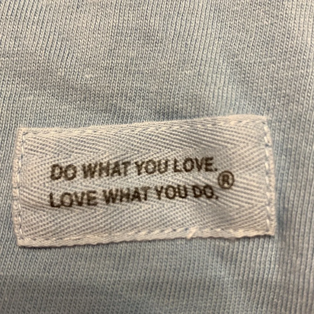 Life is Good T Shirt - Picture 3 of 4
